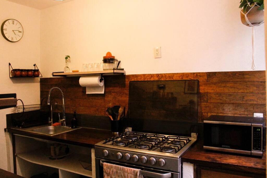 New Mex Inspired Bo-Ho Chic Apartment With Private Patio And Roof Terrace 멕시코 시 외부 사진